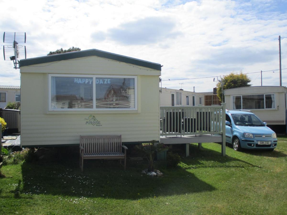 Happydaze Caravan Bacton  ภายนอก รูปภาพ