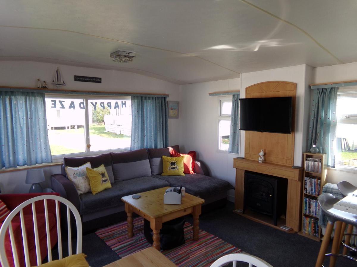 Happydaze Caravan Bacton  ภายนอก รูปภาพ