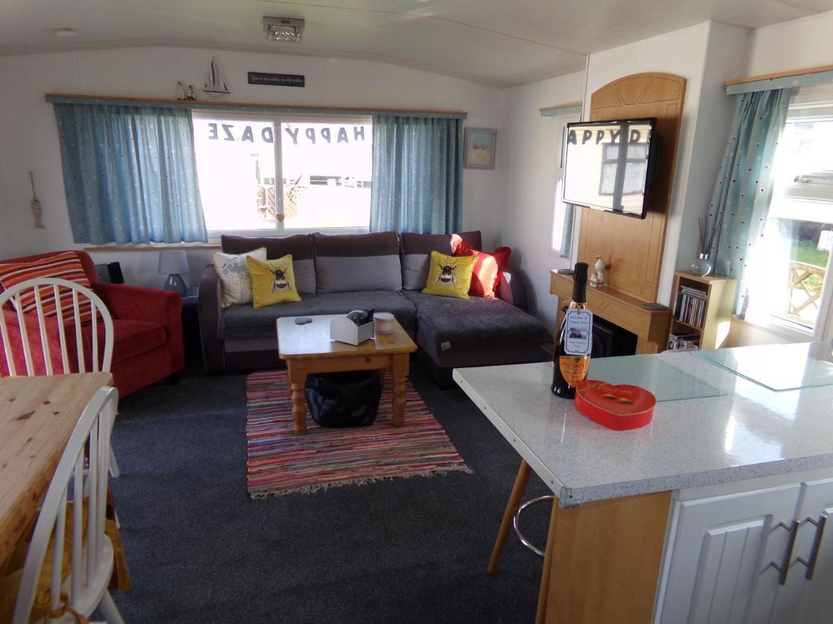 Happydaze Caravan Bacton  ภายนอก รูปภาพ