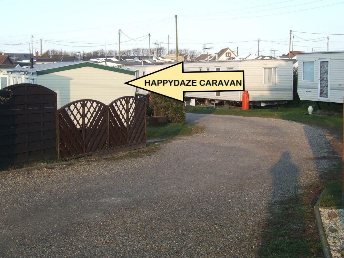 Happydaze Caravan Bacton  ภายนอก รูปภาพ